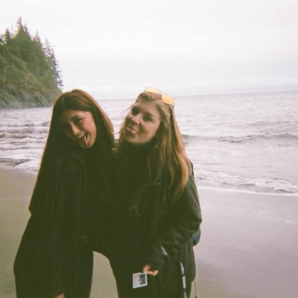 Meet your Posher, Lindsay - Picture 1 of 1